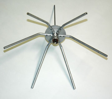 Photo 2   435MHz 1/4 wave ground plane assembled - Bottom view